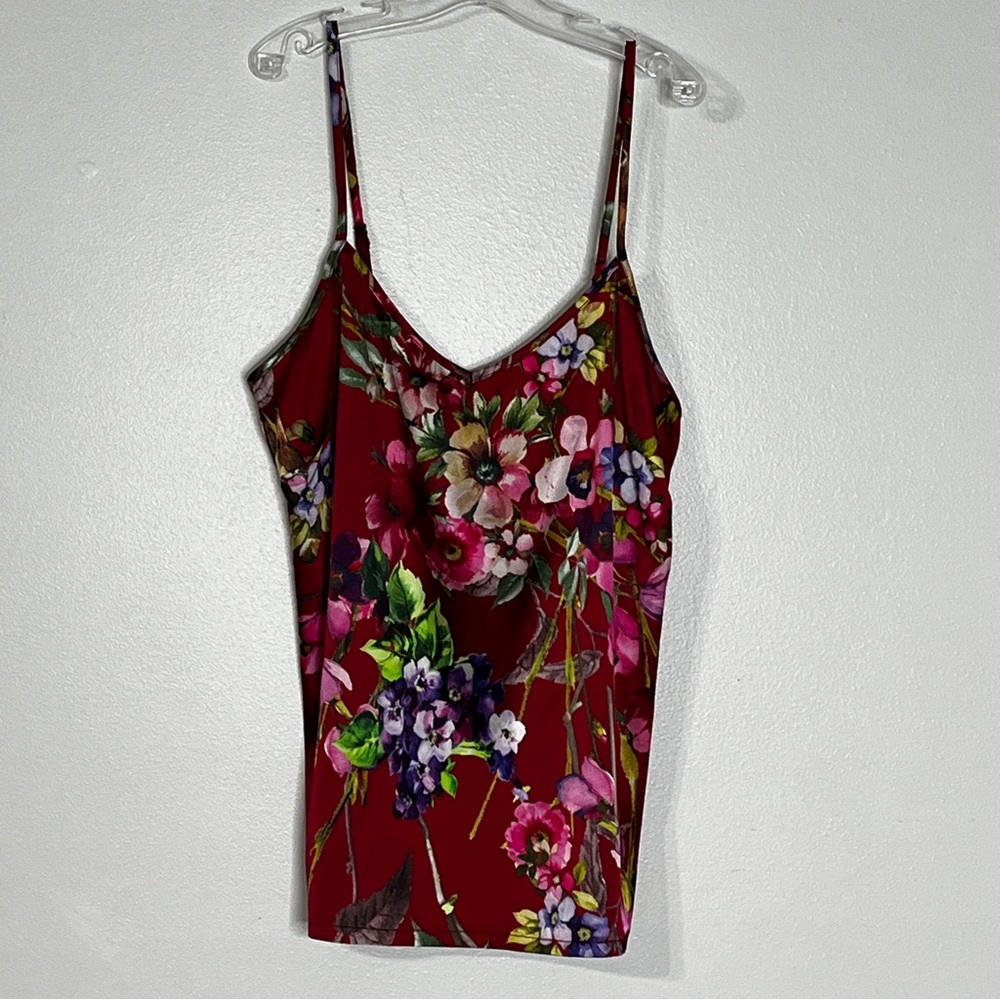Floral V-Neck Spaghetti Strap Camisole in Deep Red
